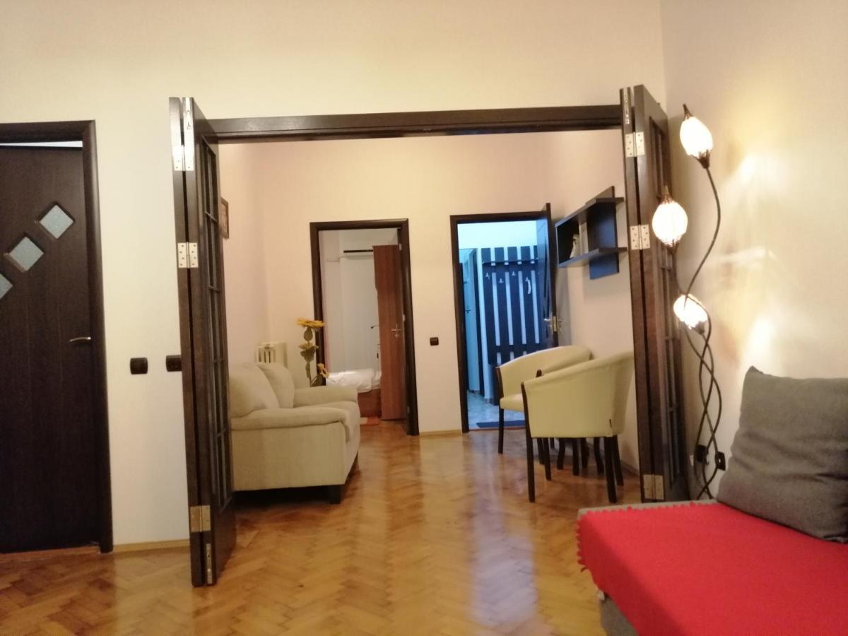 Apartament Athenee Palace Bucureşti Exterior foto