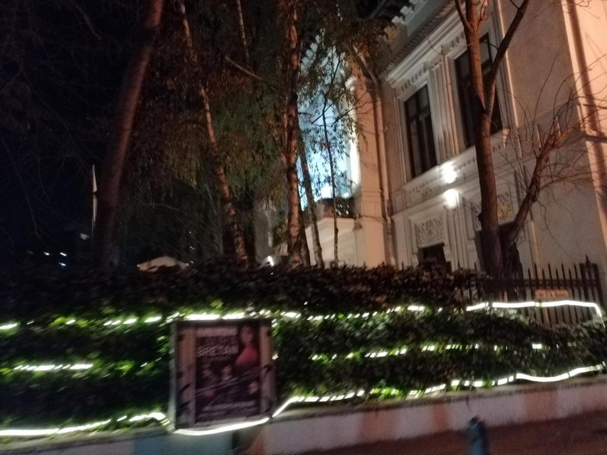 Apartament Athenee Palace Bucureşti Exterior foto